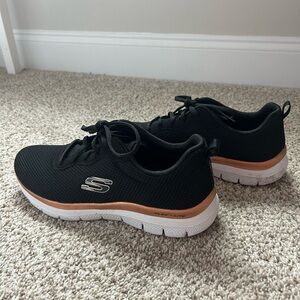 Skechers Black Sneakers with White and Orange Highlights